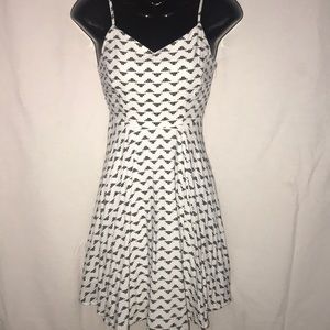 Old Navy chevron dress NWOT